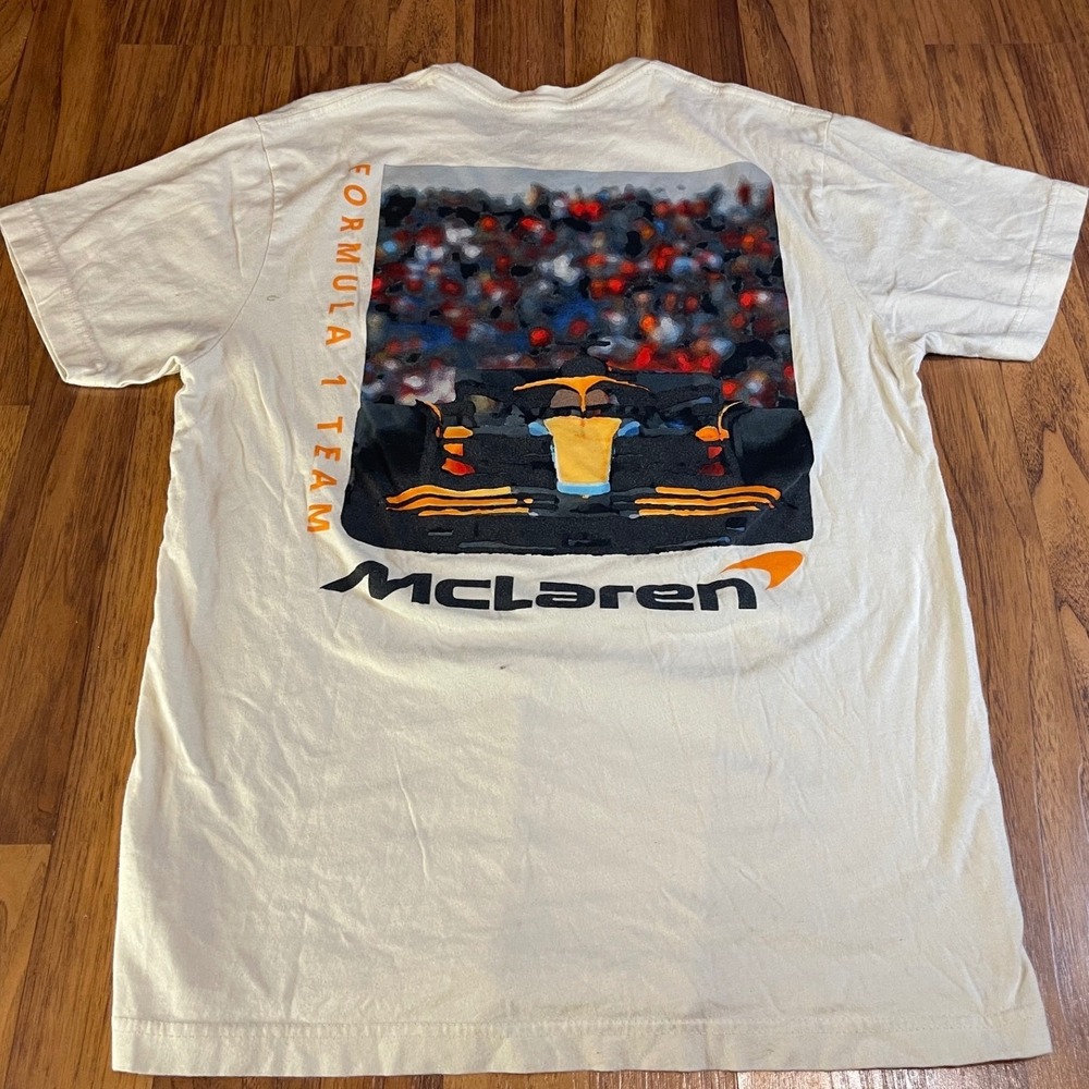 McLaren Formula 1 Team Graphic T-Shirt Mens Medium Cream F1 Racing Car Tee